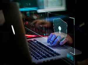Cyberprzestępczość przy zakupach fot. Shutterstock)